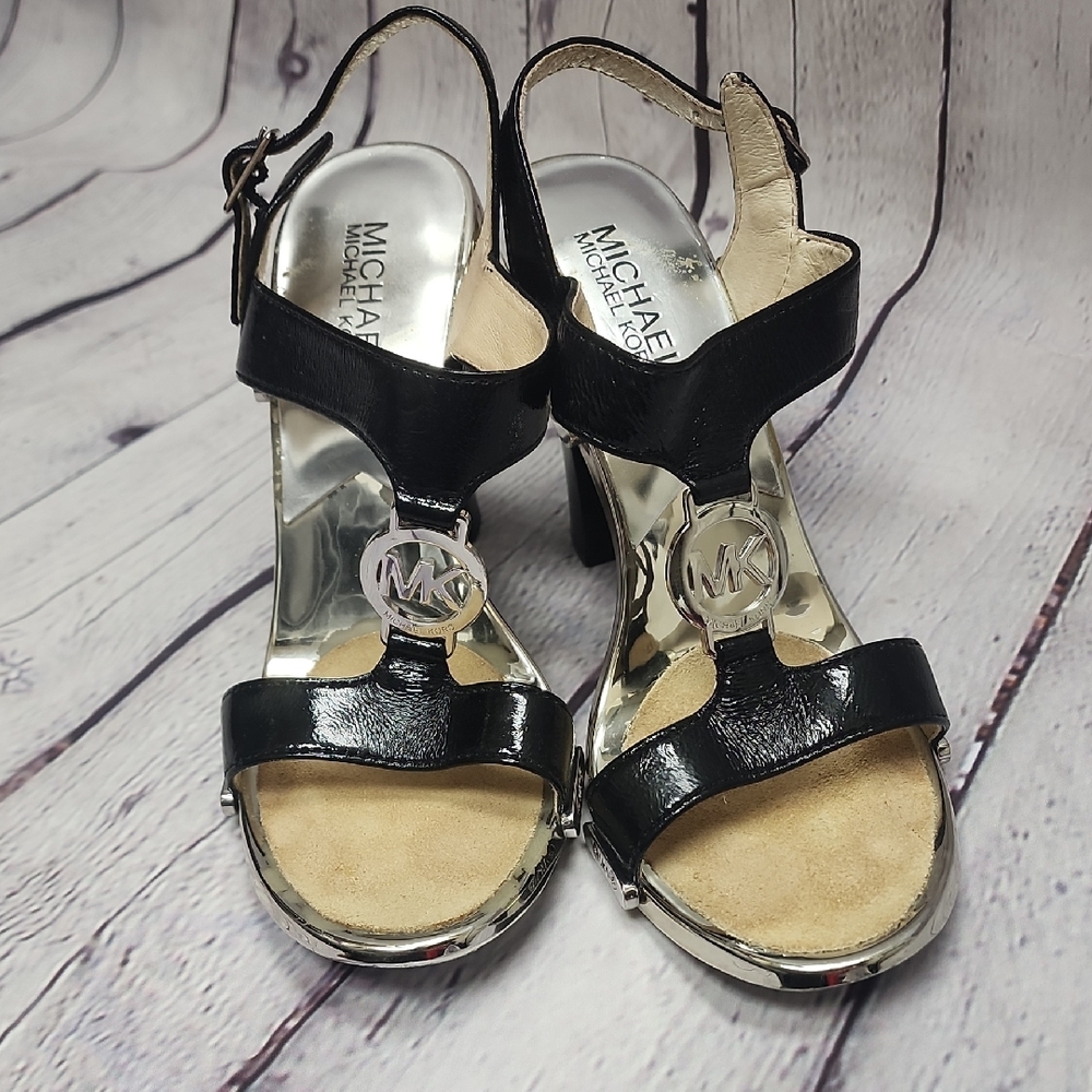 Michael Michael Kors High Heel Sandals Size 7 Black and Silver
